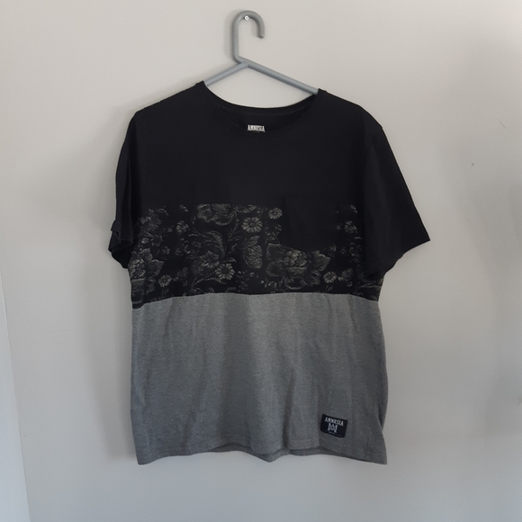 5/10$ Amnesia men's short sleeves t-shirt - Picture 3 of 15